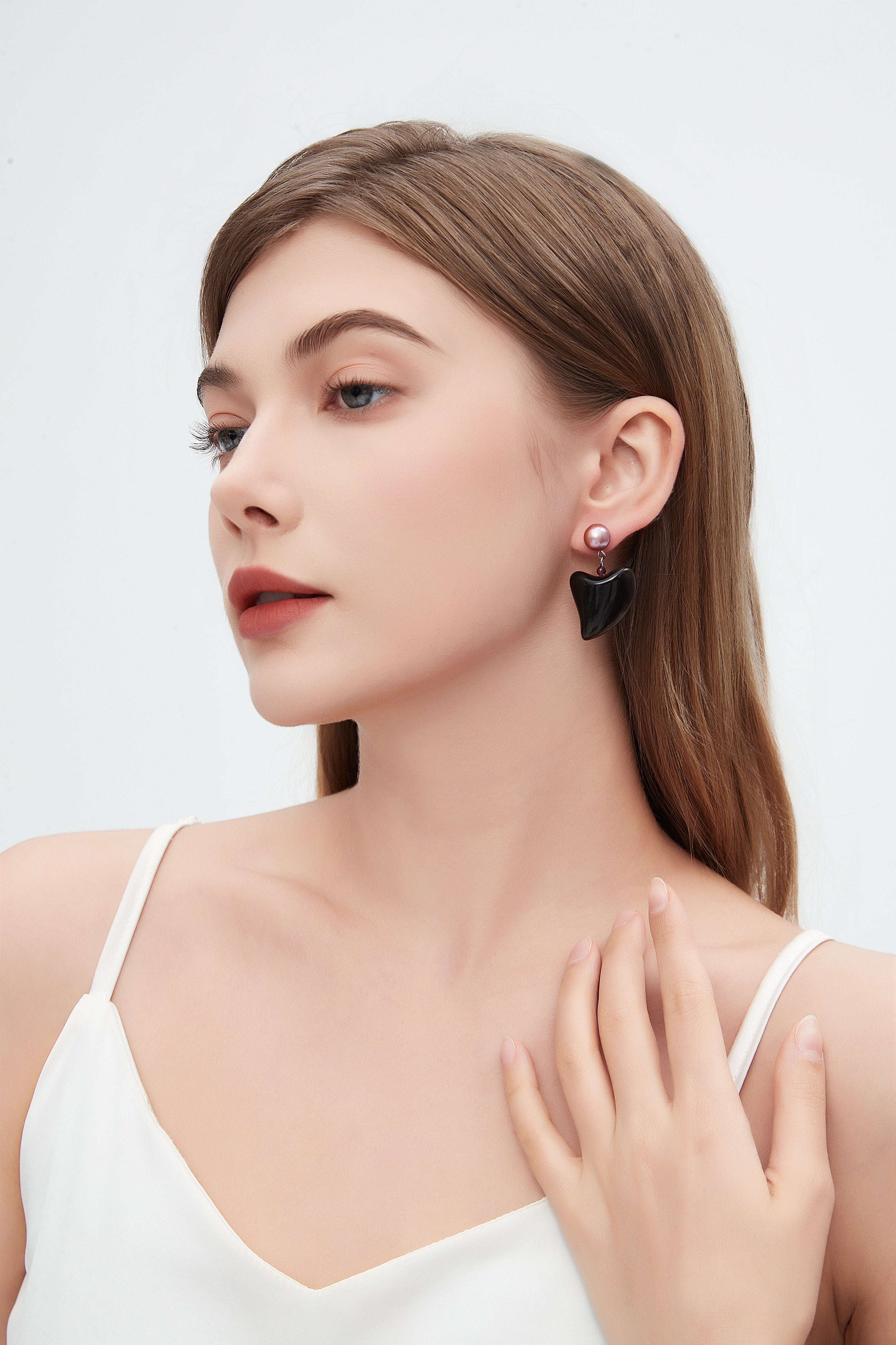 【YI MO】Black diamond horn pearl original design handmade earrings