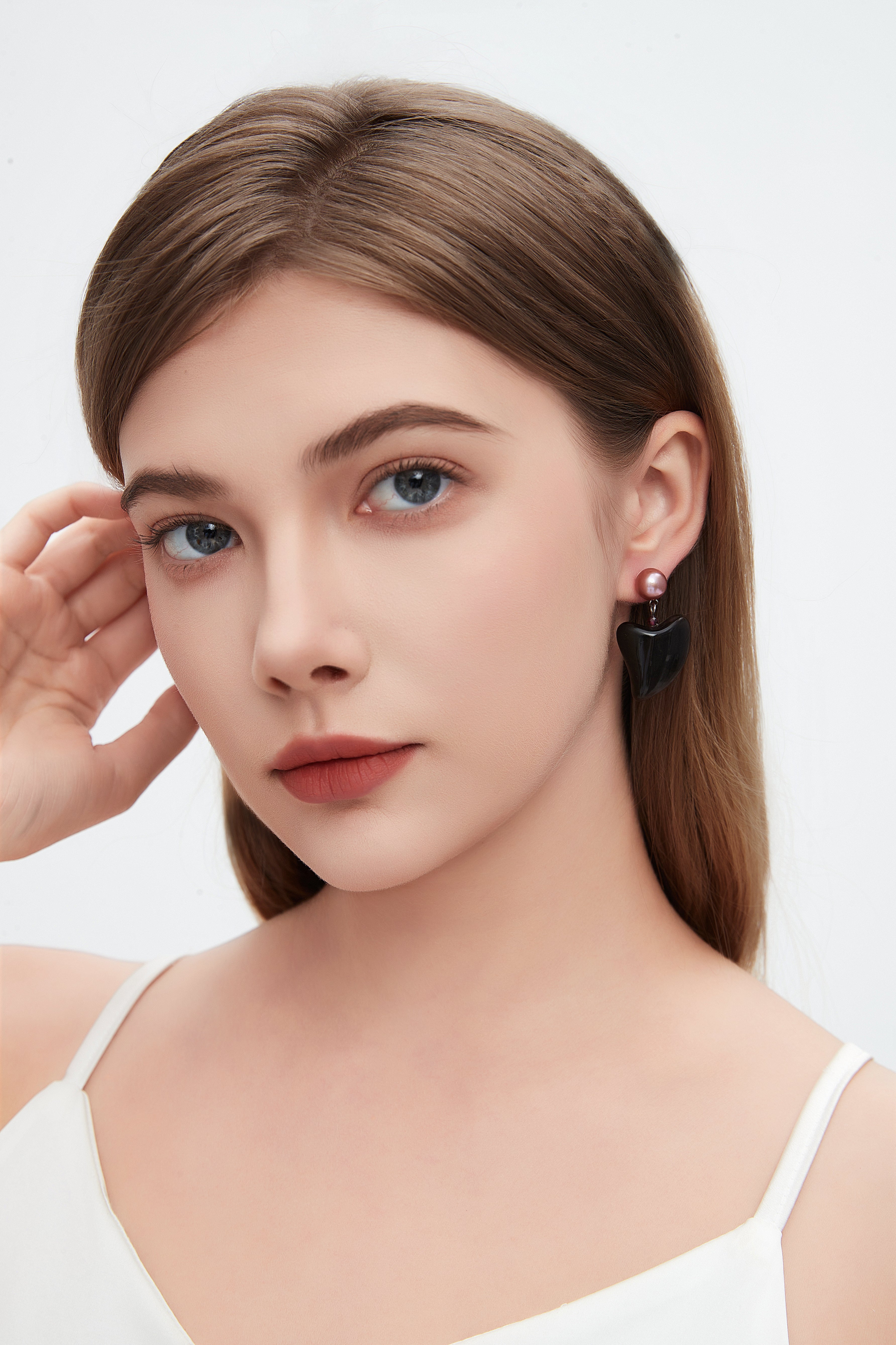 【YI MO】Black diamond horn pearl original design handmade earrings