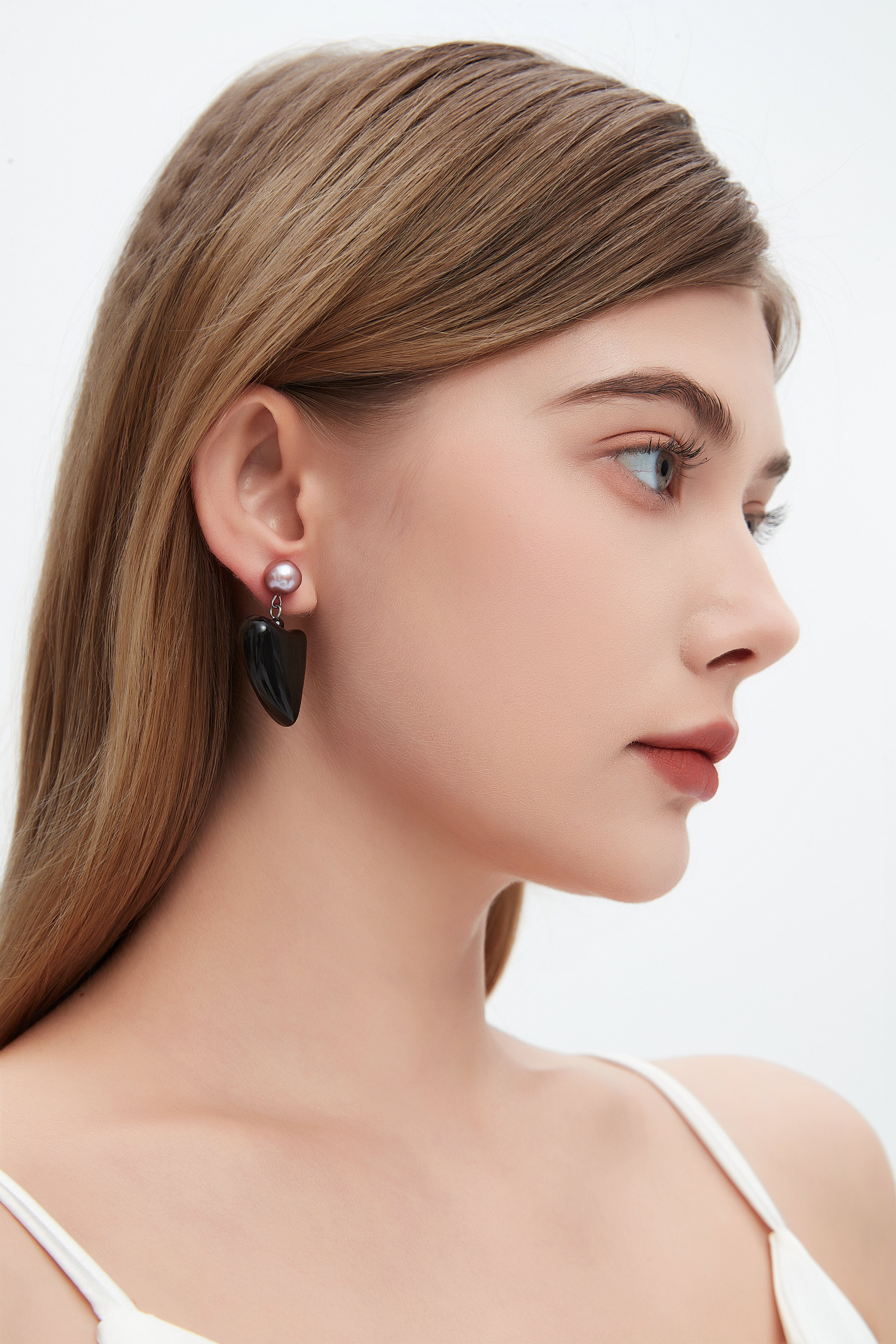 【YI MO】Black diamond horn pearl original design handmade earrings