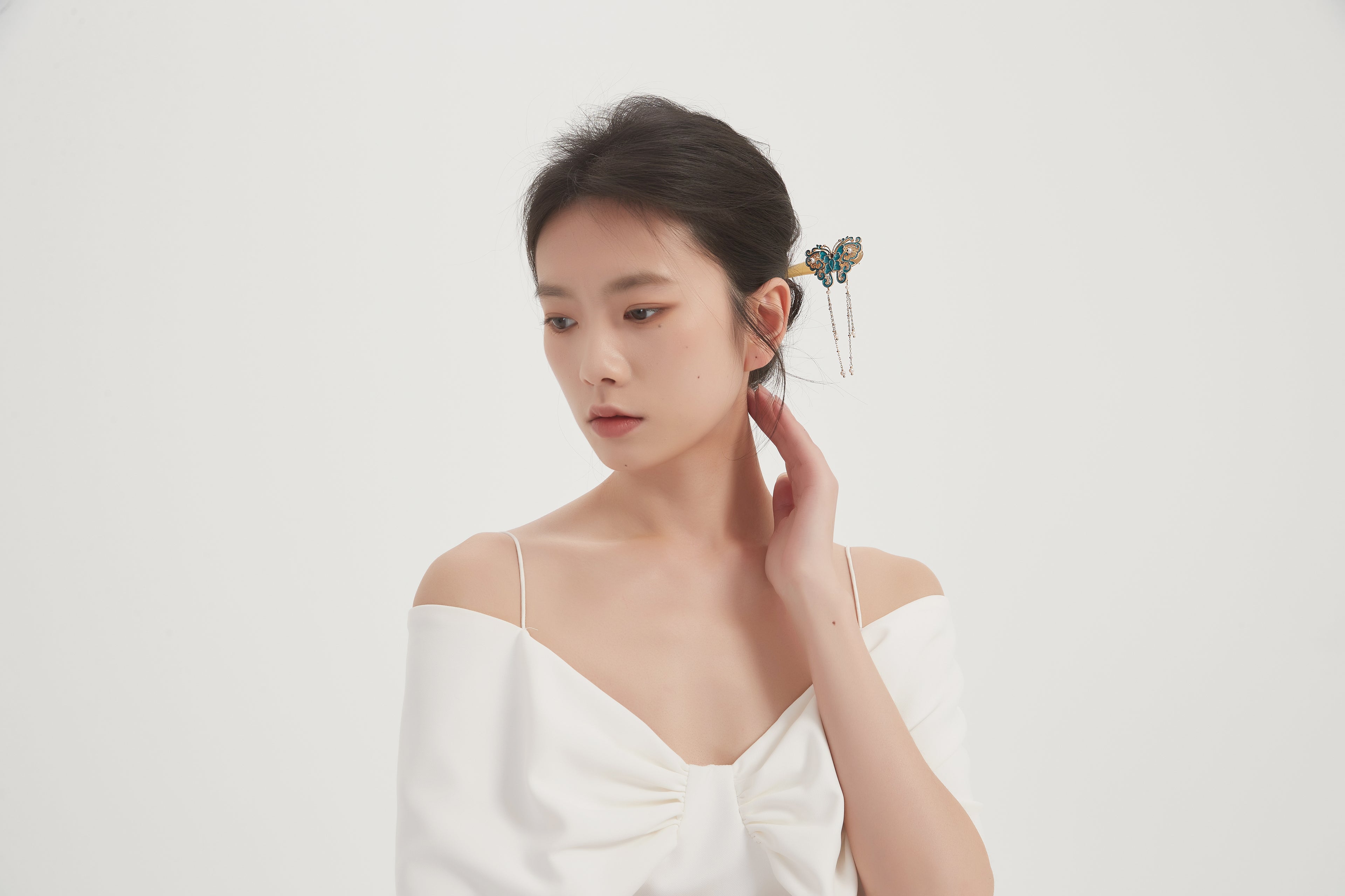 【pianpian】Cold enamel handmade horn hairpin