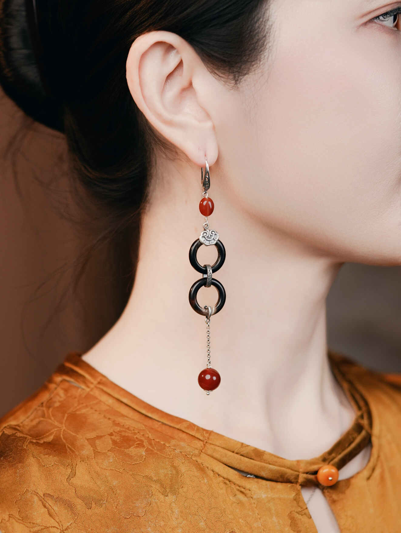 【Liang Yi】Zen Protection Earrings – Yin Yang Ox Horn Hoops with Lucky Jade & Ruyi Silver Pendant (Boho Chic